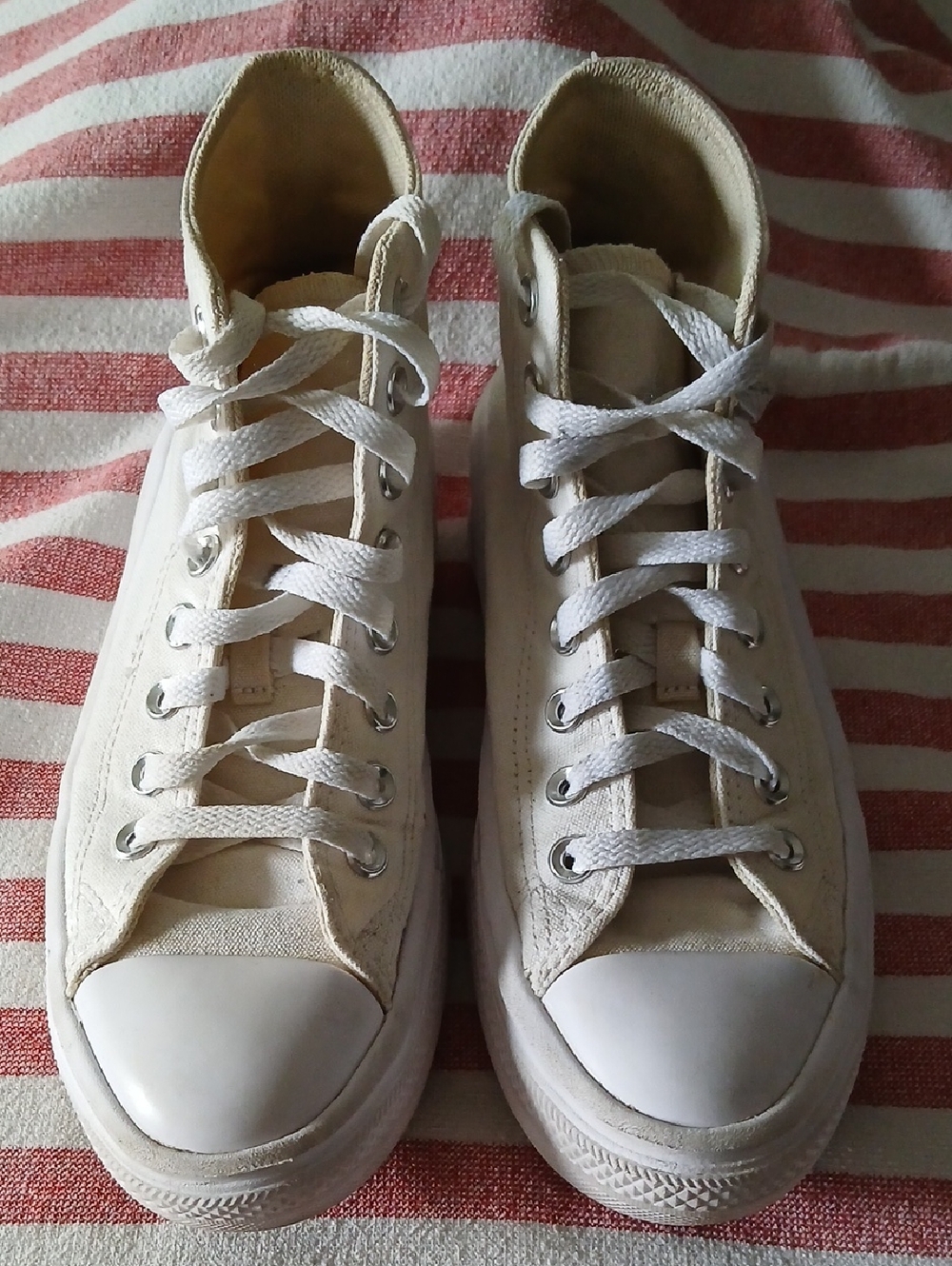 Converse White Canvas High-Top Sneakers with Black Insole Detail